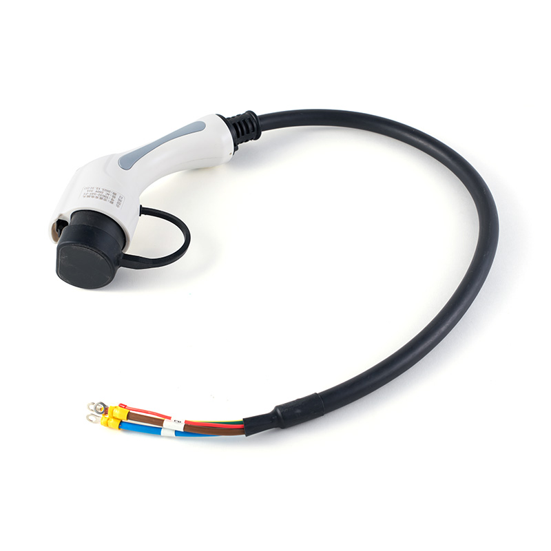 Cigarette lighter wiring harness